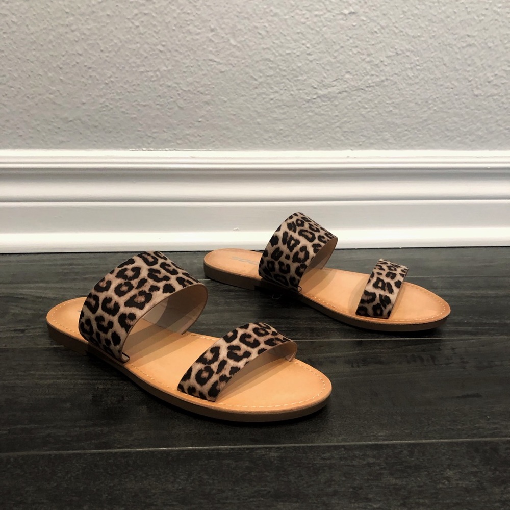SODA leopard print strappy flat sandals
